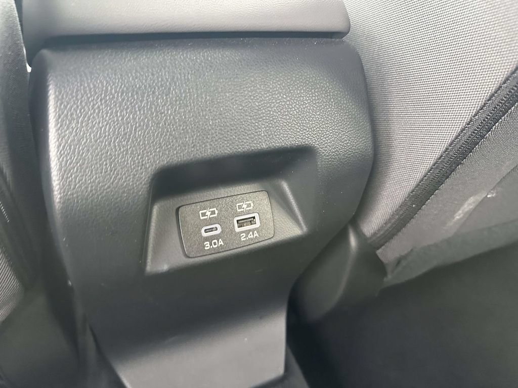 Certified 2025 Subaru Crosstrek 2.5i Premium AWD/4WD image 9