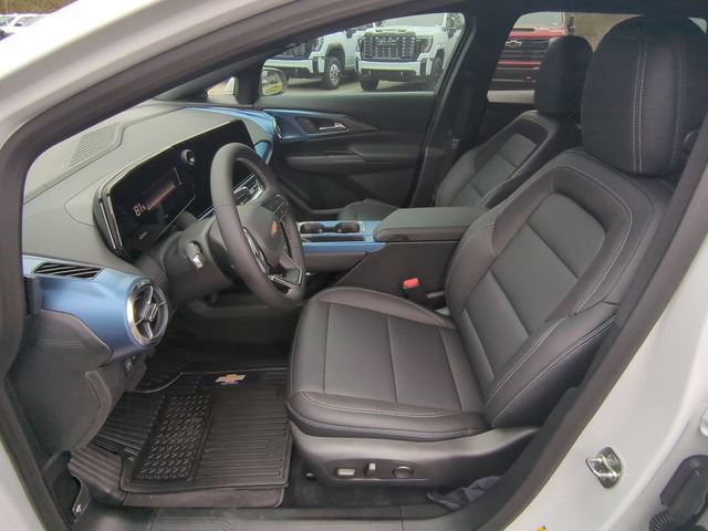 New 2026 Chevrolet Equinox EV LT FWD image 18