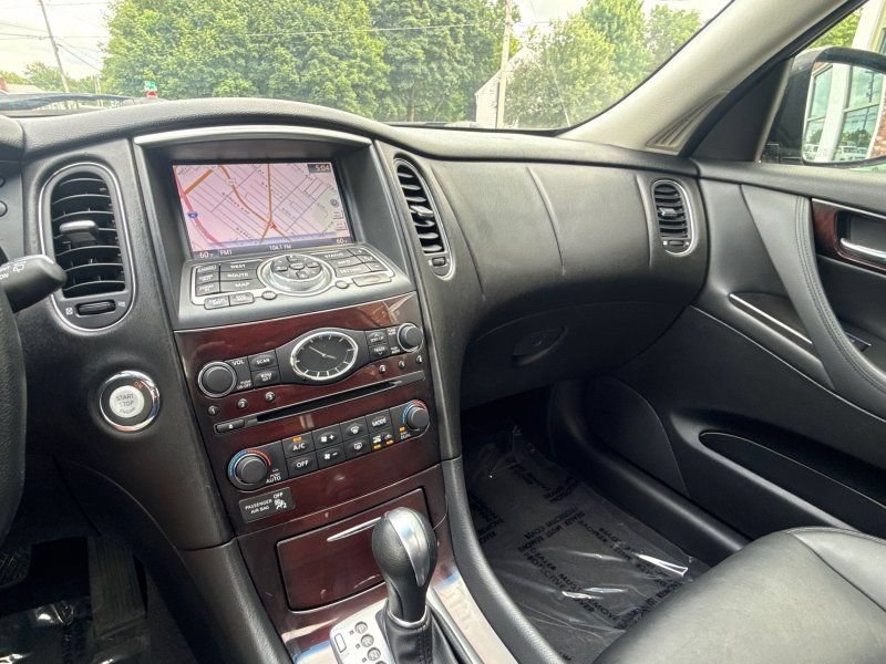 Used 2011 INFINITI EX35 Journey w/ Premium Pkg AWD/4WD image 24