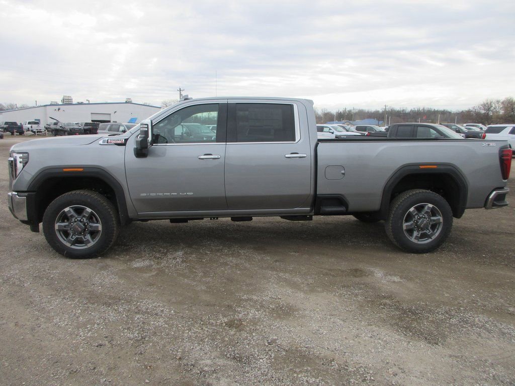 New 2026 GMC Sierra 3500 SLT image 10