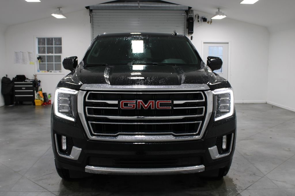 Used 2024 GMC Yukon SLT image 3