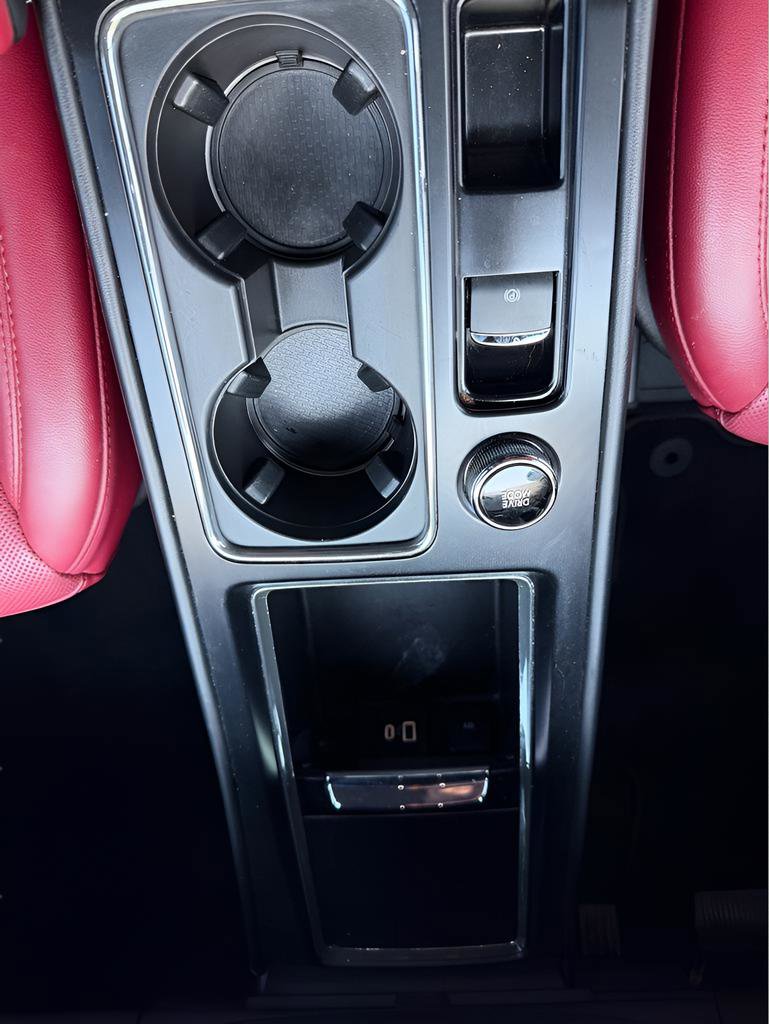 Used 2023 Lincoln Corsair Reserve image 24