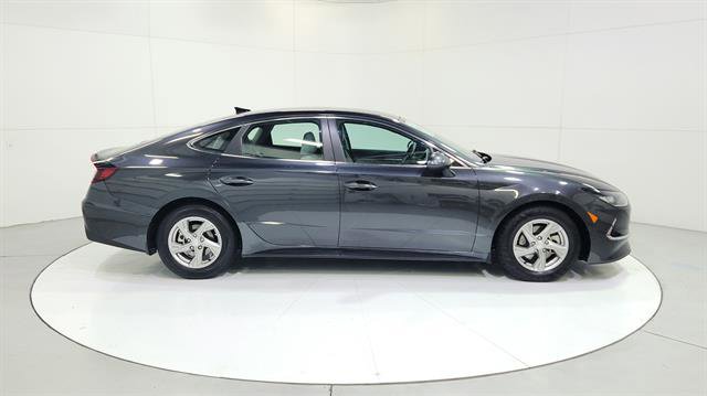 Used 2022 Hyundai Sonata SE image 9