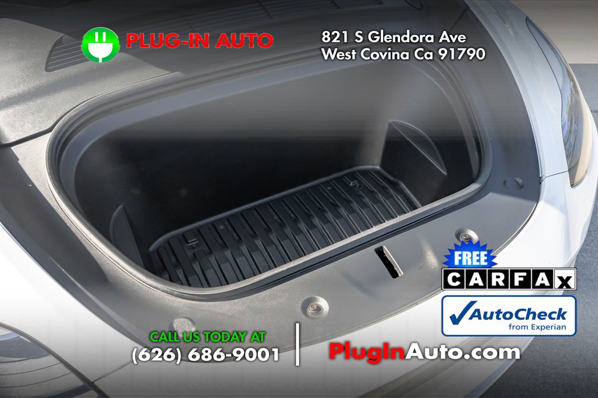 Used 2022 Tesla Model Y Performance image 14