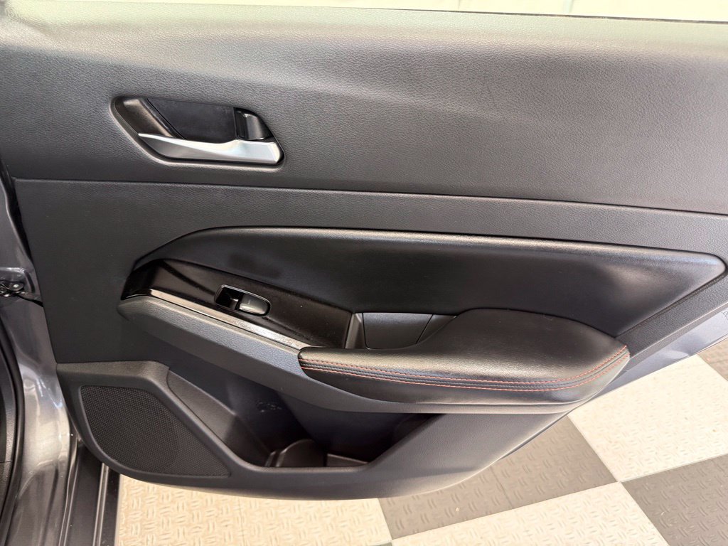 Used 2024 Nissan Altima 2.5 SR FWD image 25
