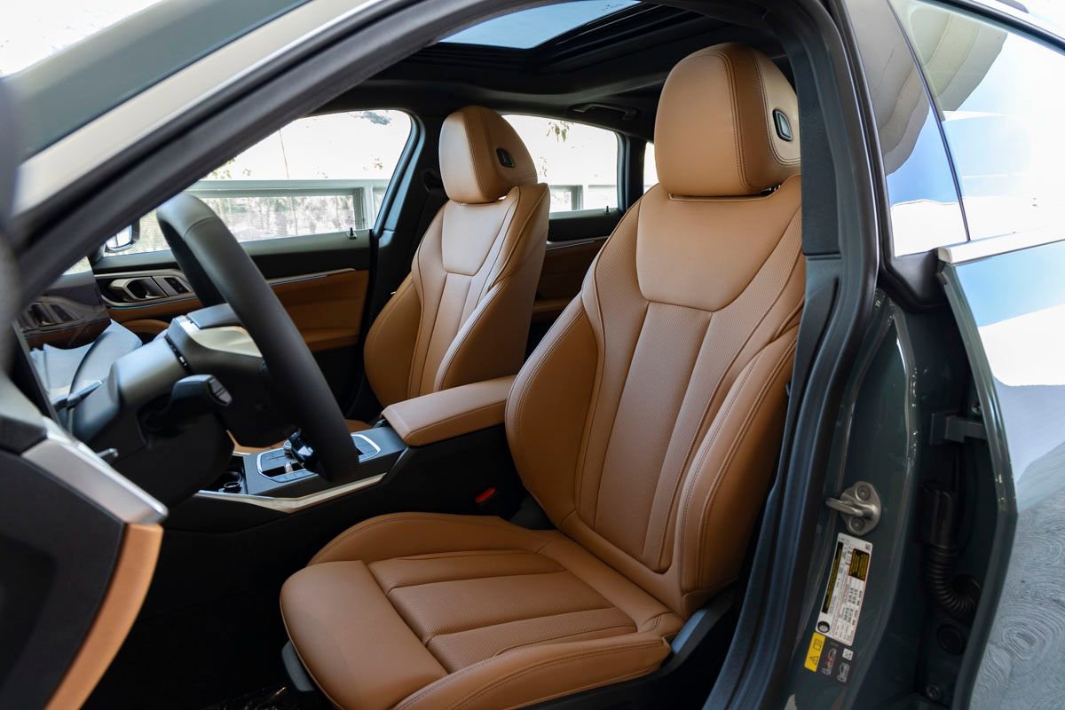 New 2026 BMW i4 eDrive40 w/ Premium Package image 18