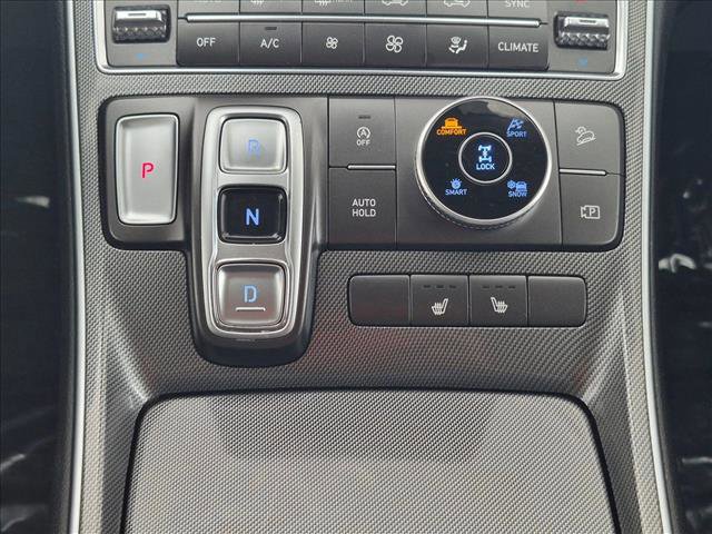 Used 2023 Hyundai Santa Fe SEL image 12