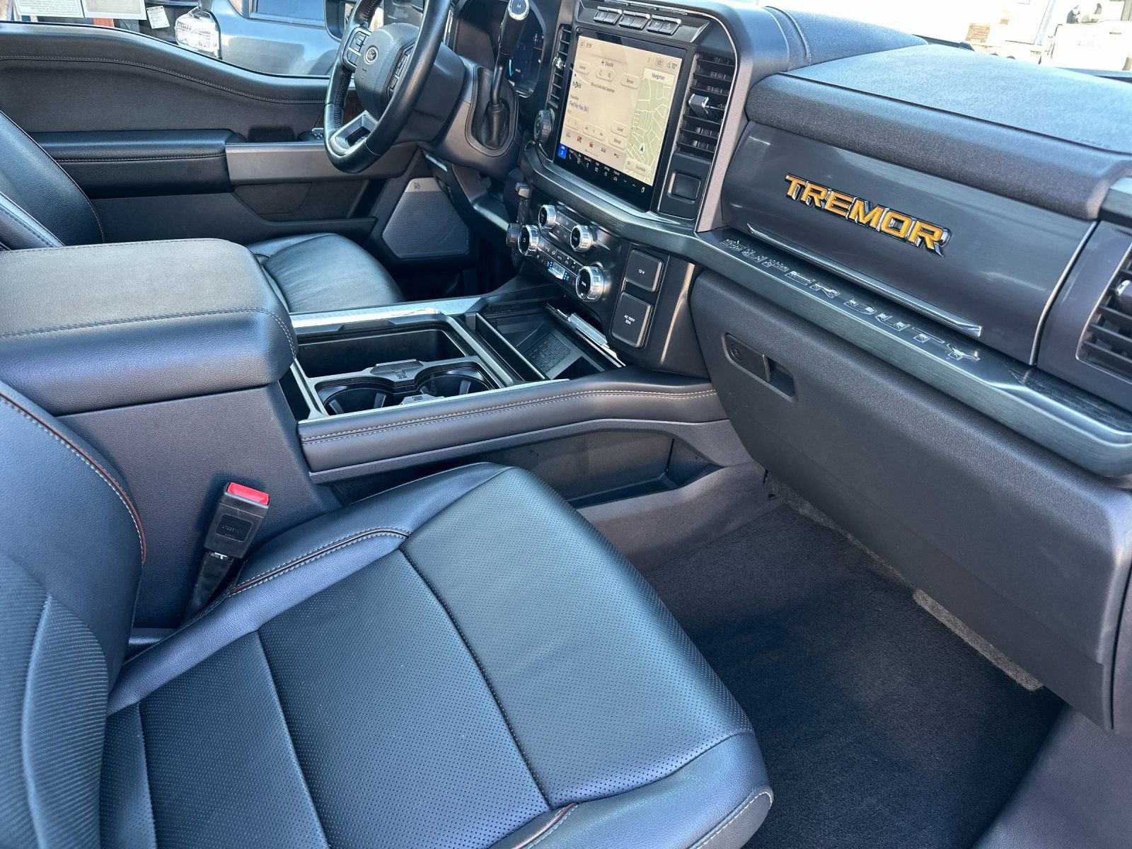 Used 2023 Ford F250 Lariat w/ Lariat Ultimate Package image 18