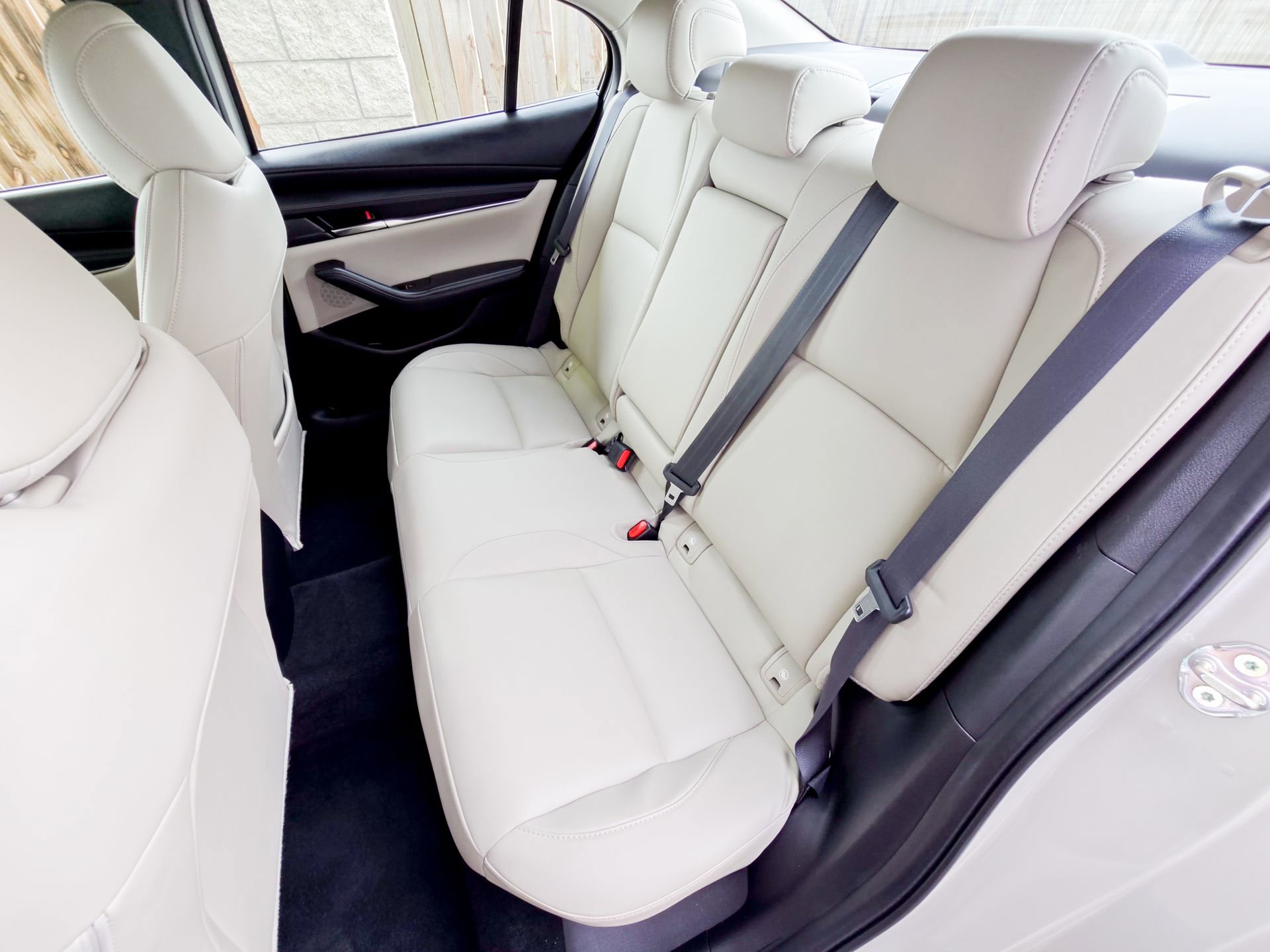 Used 2025 MAZDA MAZDA3 s image 26