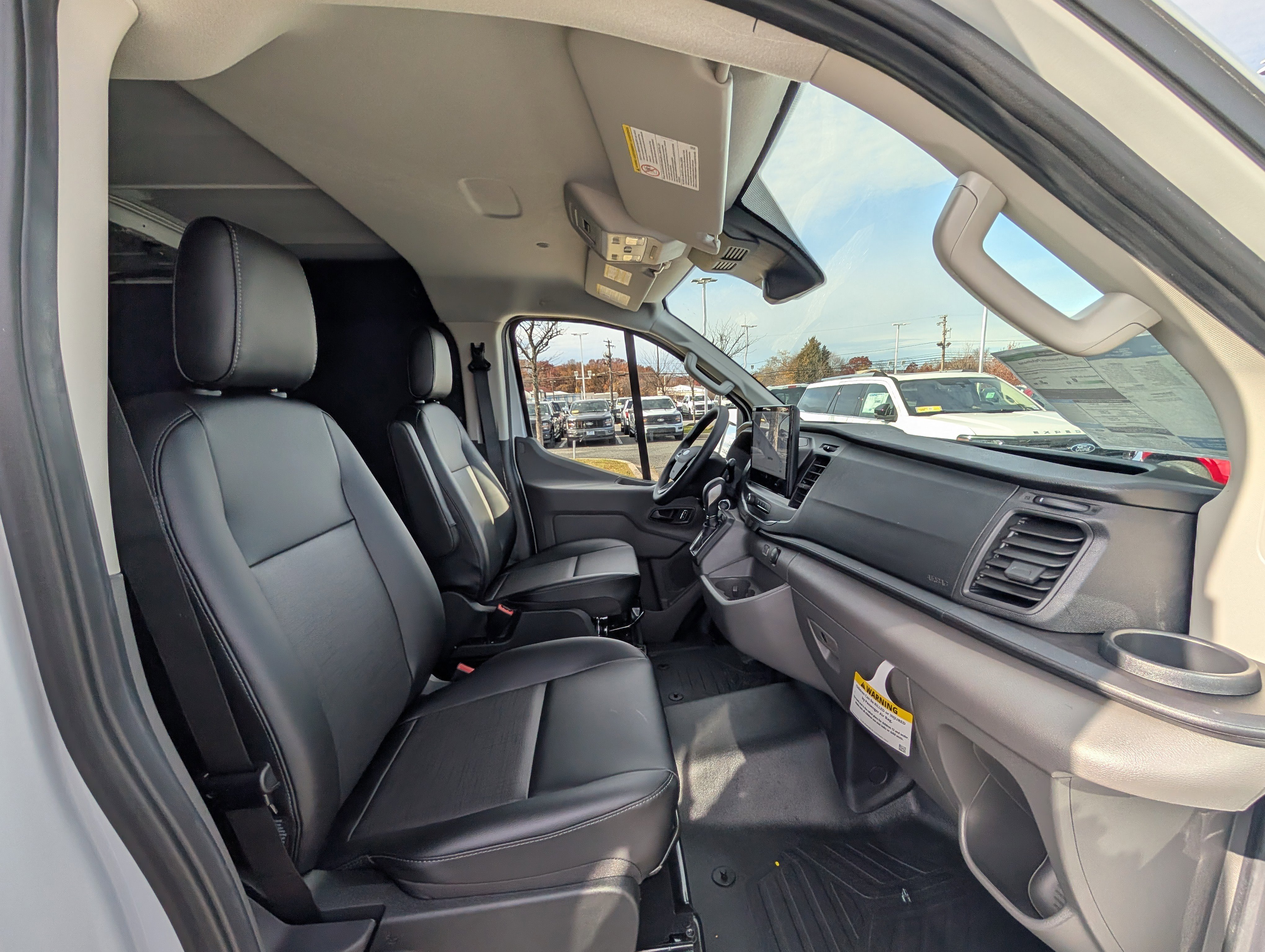 New 2026 Ford Transit 150 Low Roof w/ Load Area Protection Package RWD image 6