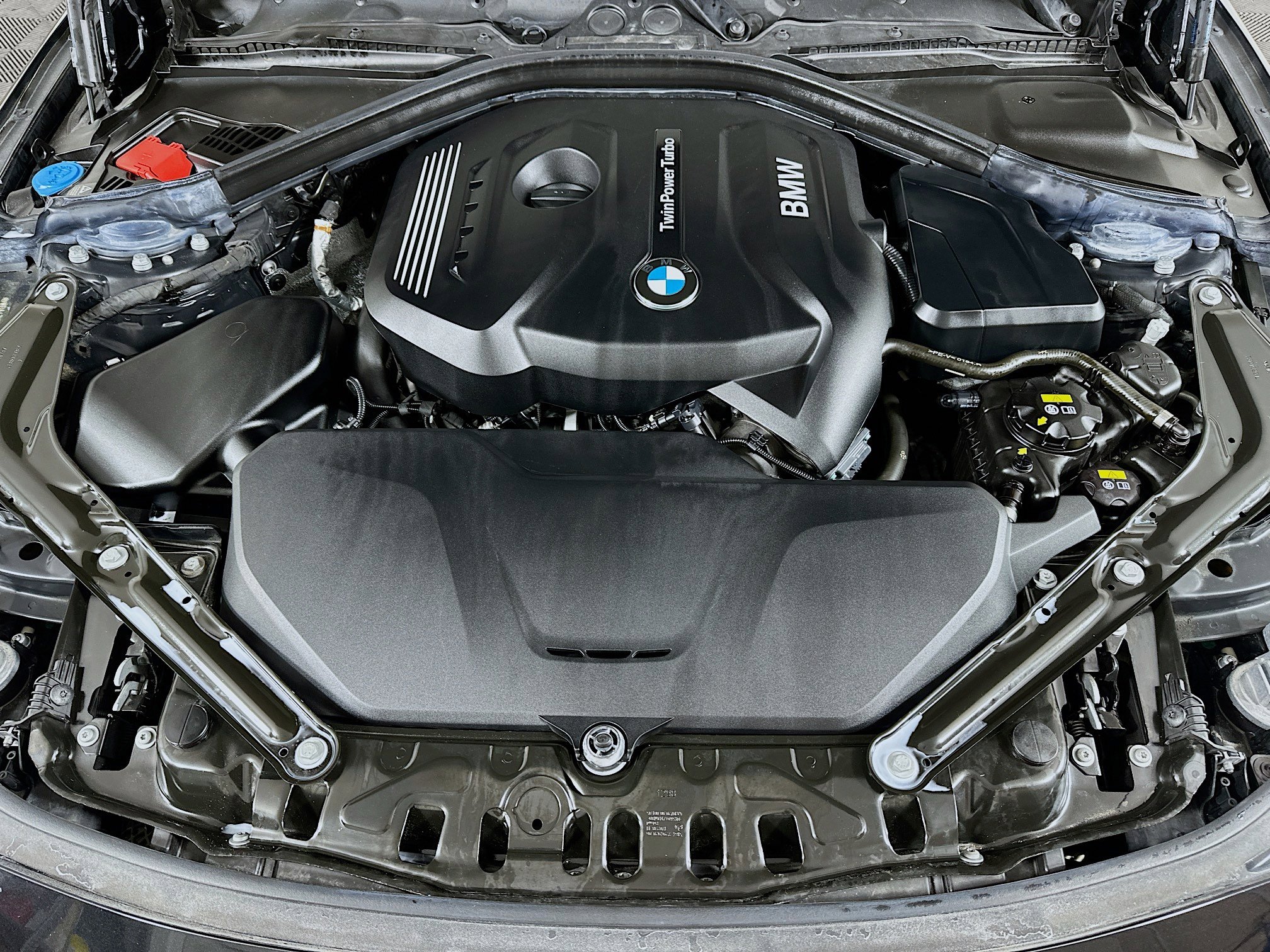 Used 2019 BMW 430i Convertible w/ Convenience Package image 28