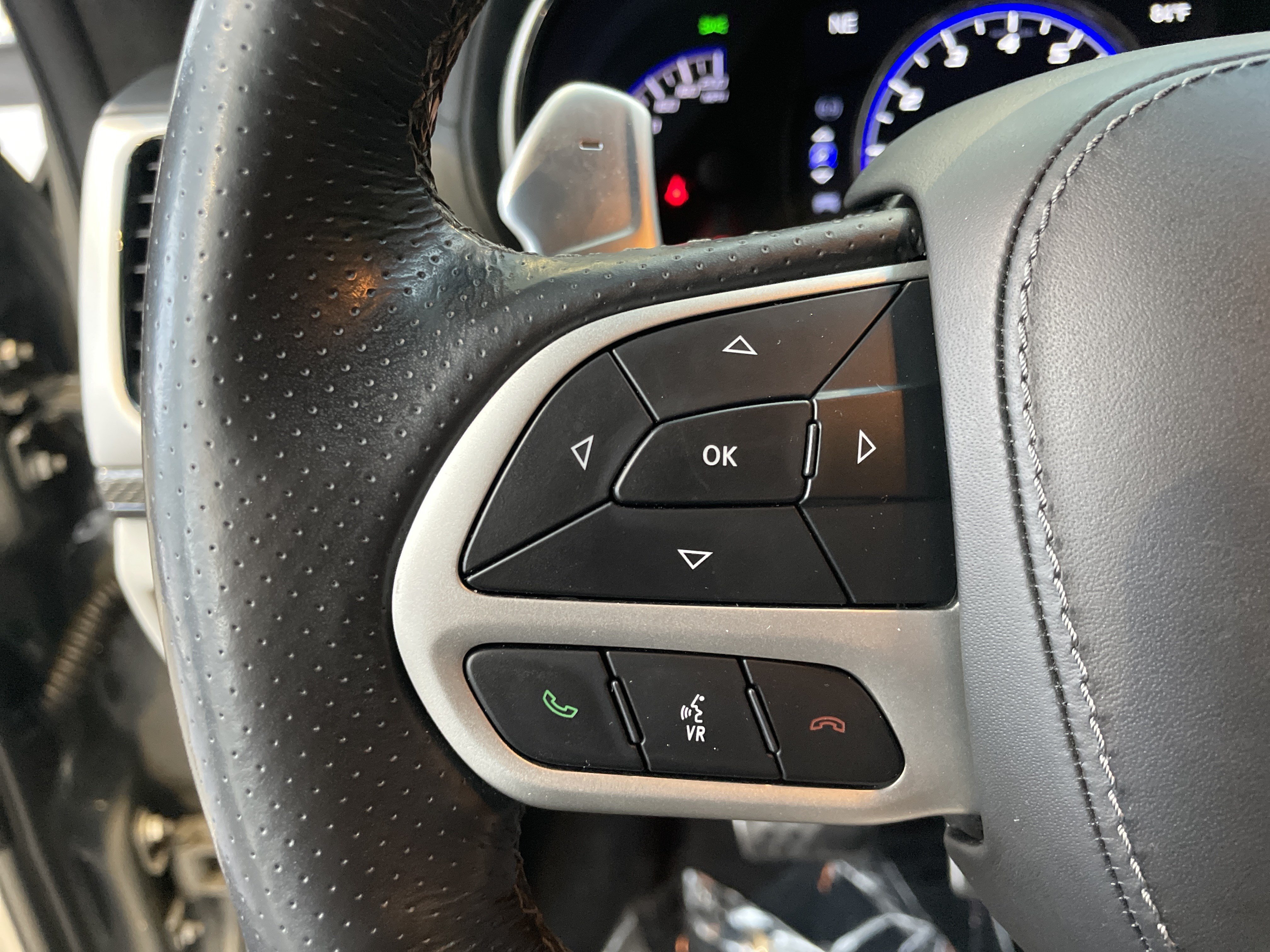 Used 2021 Jeep Grand Cherokee Trackhawk AWD/4WD image 23