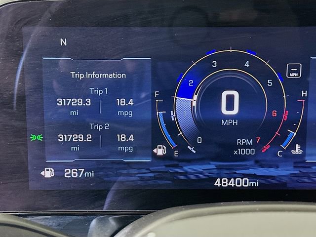 Used 2025 Chevrolet Tahoe LT image 14