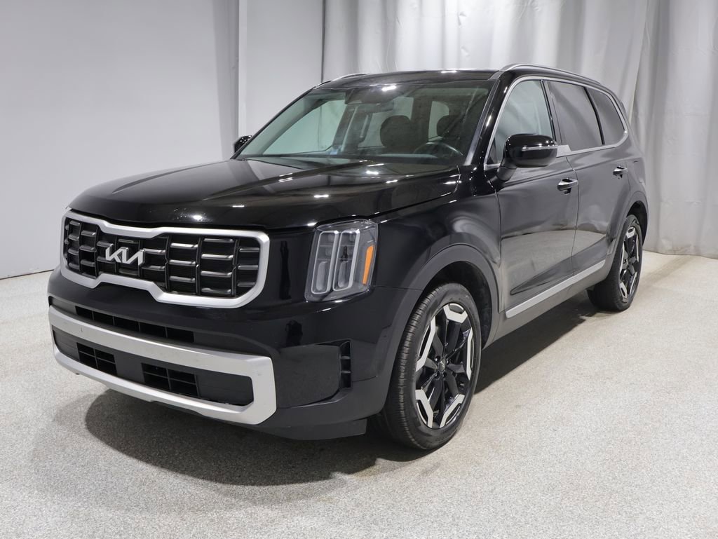 Used 2025 Kia Telluride S image 7