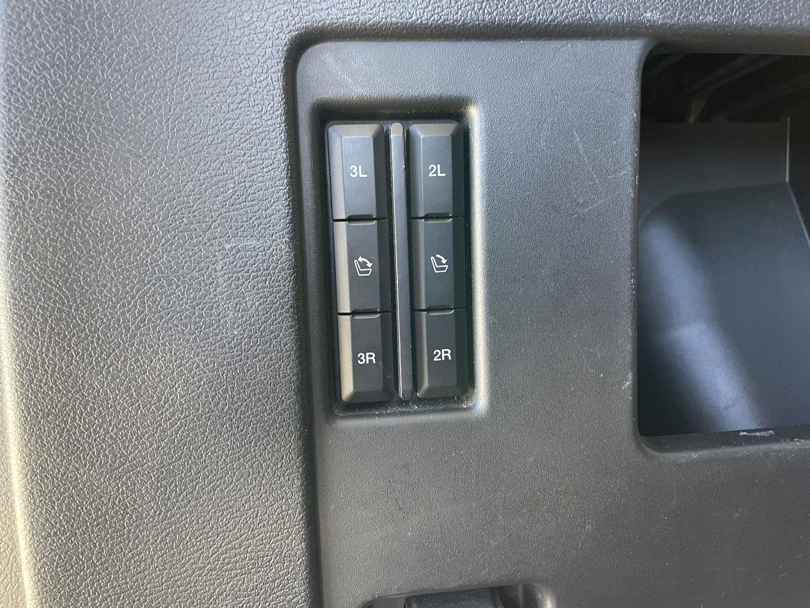 Used 2024 Ford Expedition Limited RWD image 48