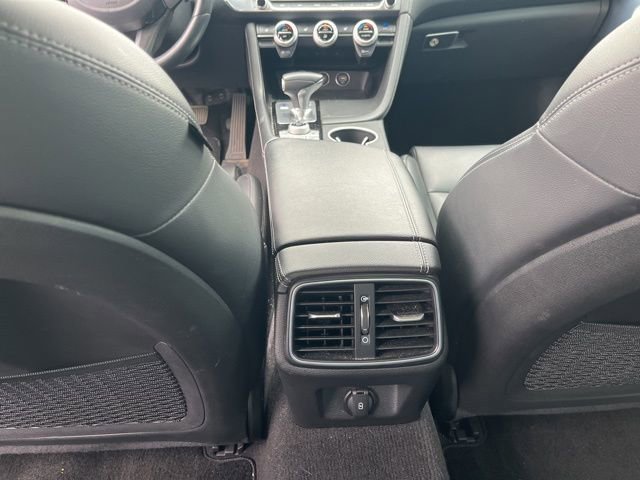 Used 2023 Genesis G70 2.0T AWD/4WD image 15