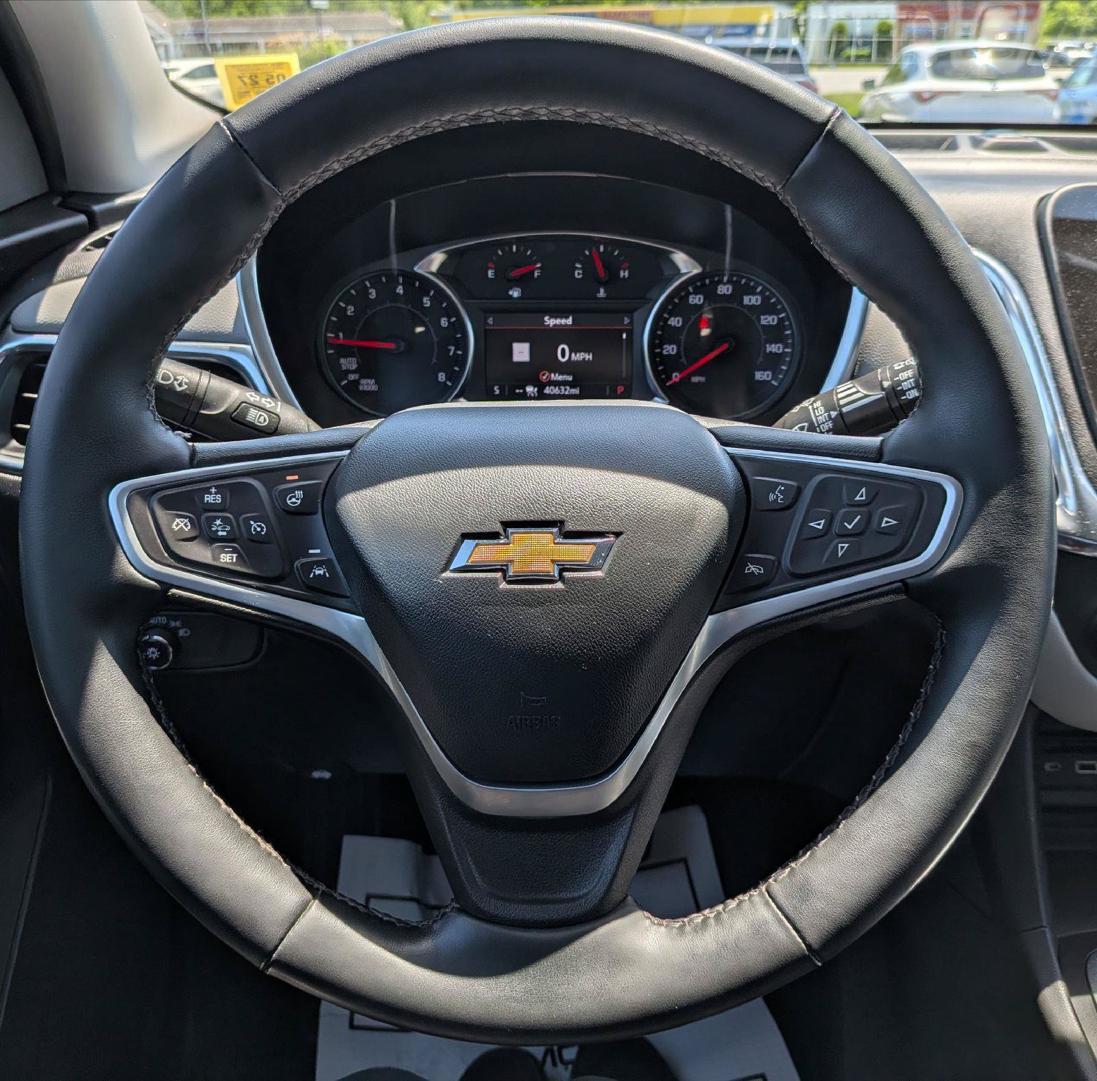 Used 2023 Chevrolet Equinox LT AWD/4WD image 17