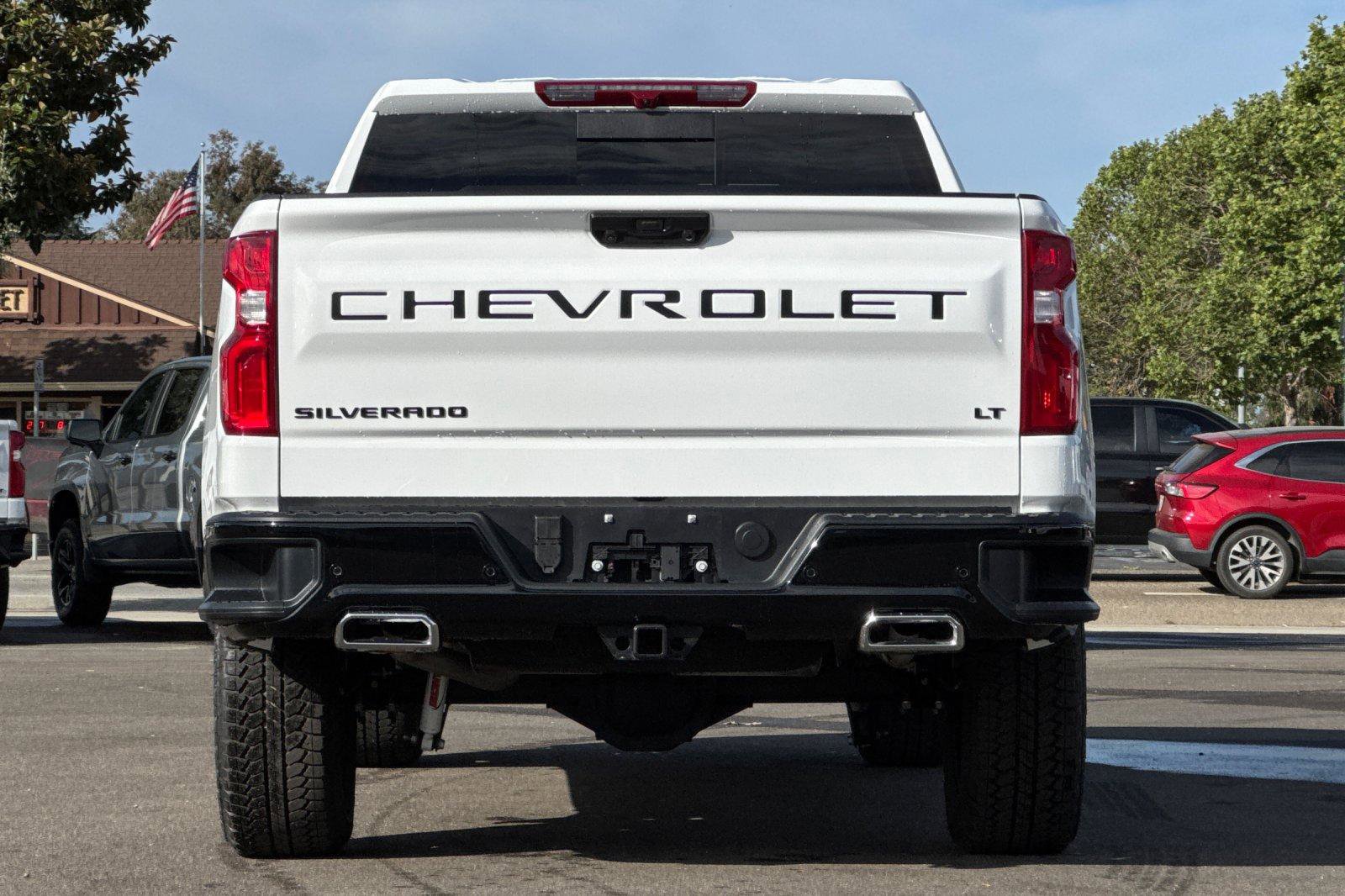 New 2026 Chevrolet Silverado 1500 LT Trail Boss w/ LT Trail Boss Premium Package AWD/4WD image 7