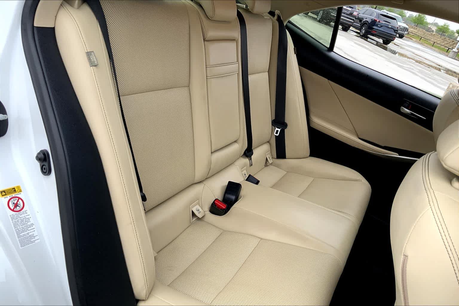 Used 2015 Lexus IS 350 w/ Navigation System Package RWD image 19