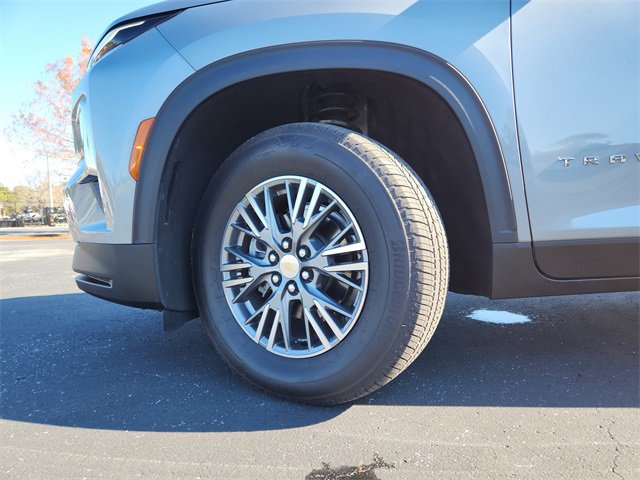 Used 2026 Chevrolet Traverse LT w/ Driver Confidence Package image 38