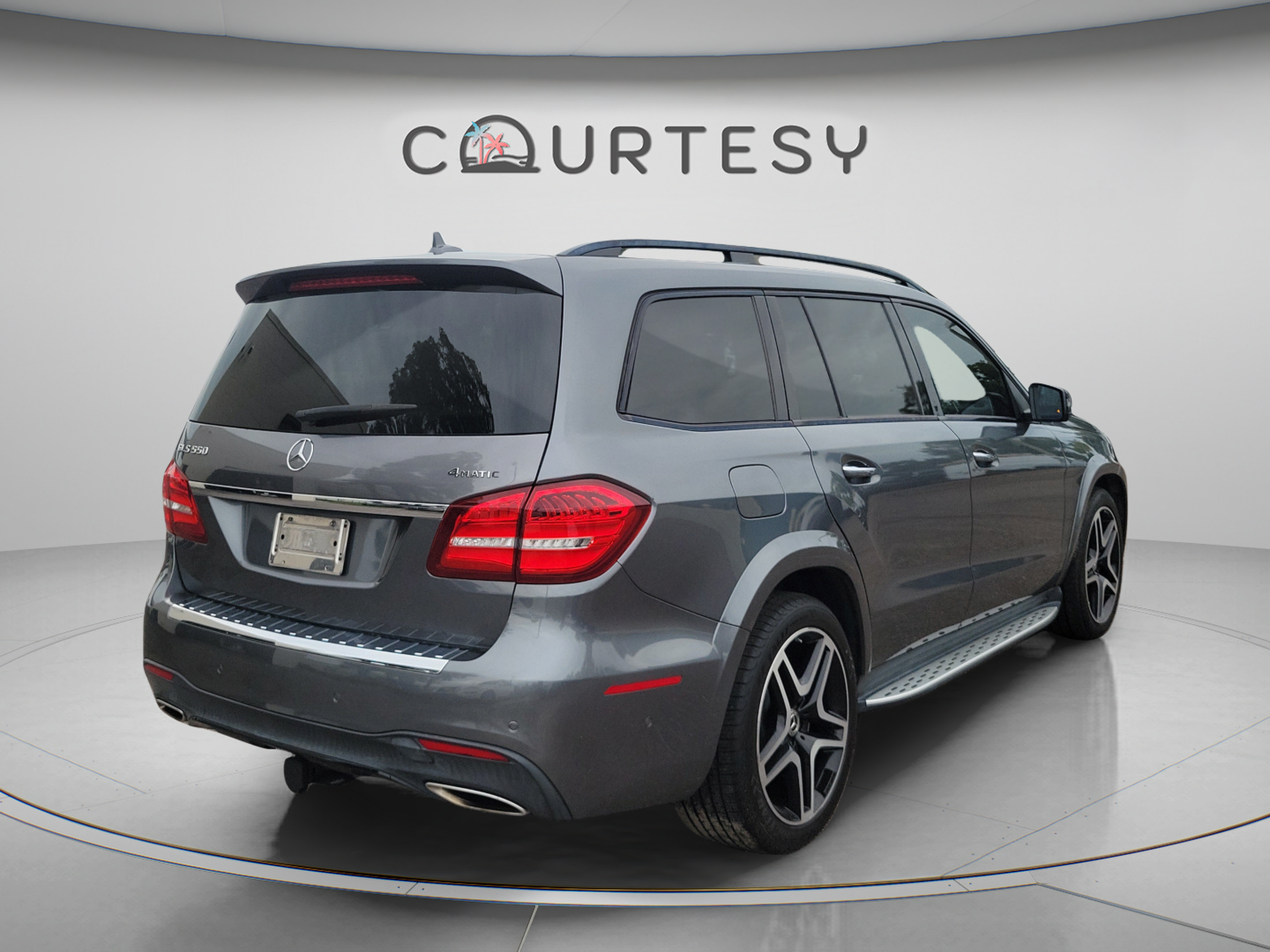 Used 2019 Mercedes-Benz GLS 550 4MATIC image 5