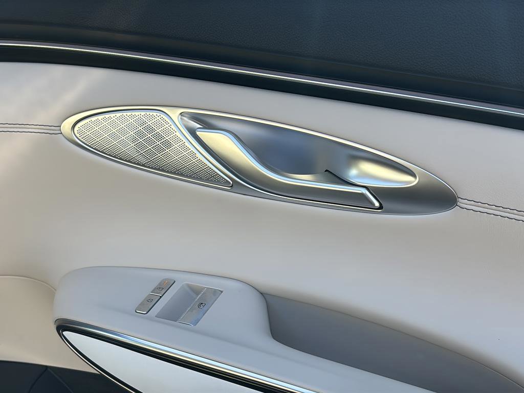 Used 2026 Genesis GV70 2.5T image 38