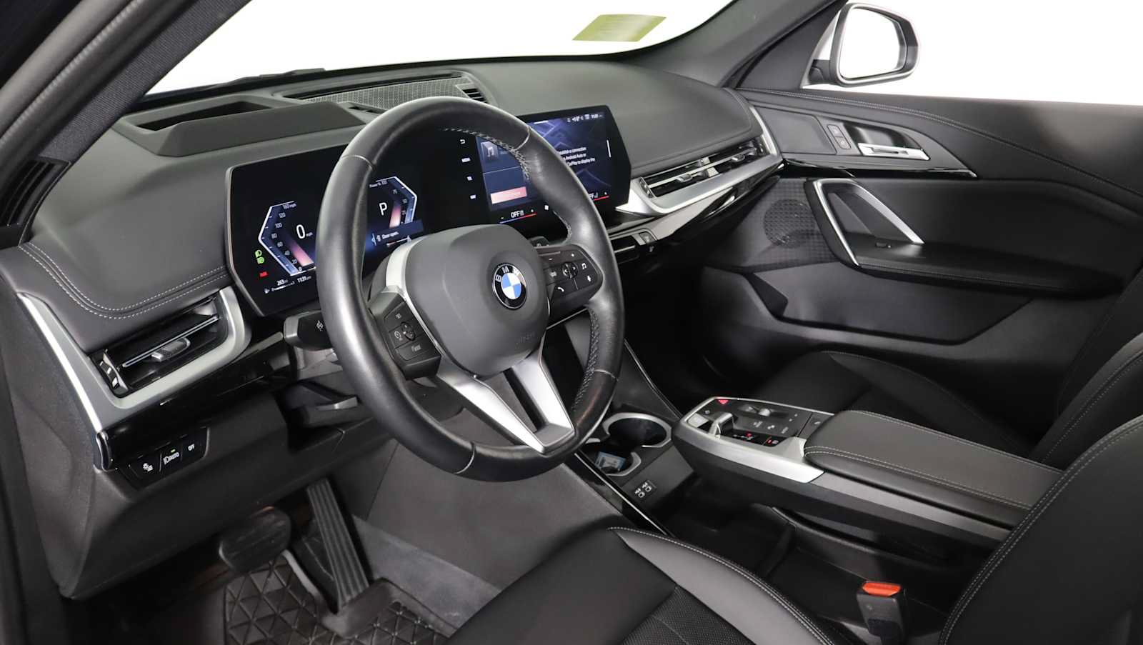 Used 2024 BMW X1 xDrive28i w/ Technology Package AWD/4WD image 11