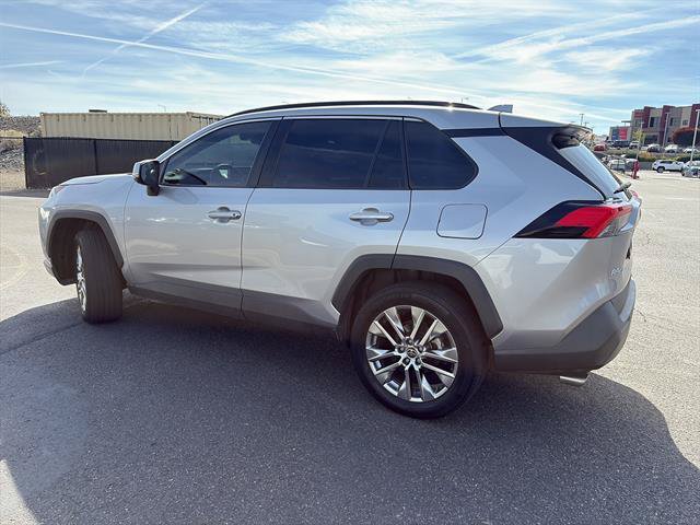 Certified 2021 Toyota RAV4 XLE Premium AWD/4WD image 4