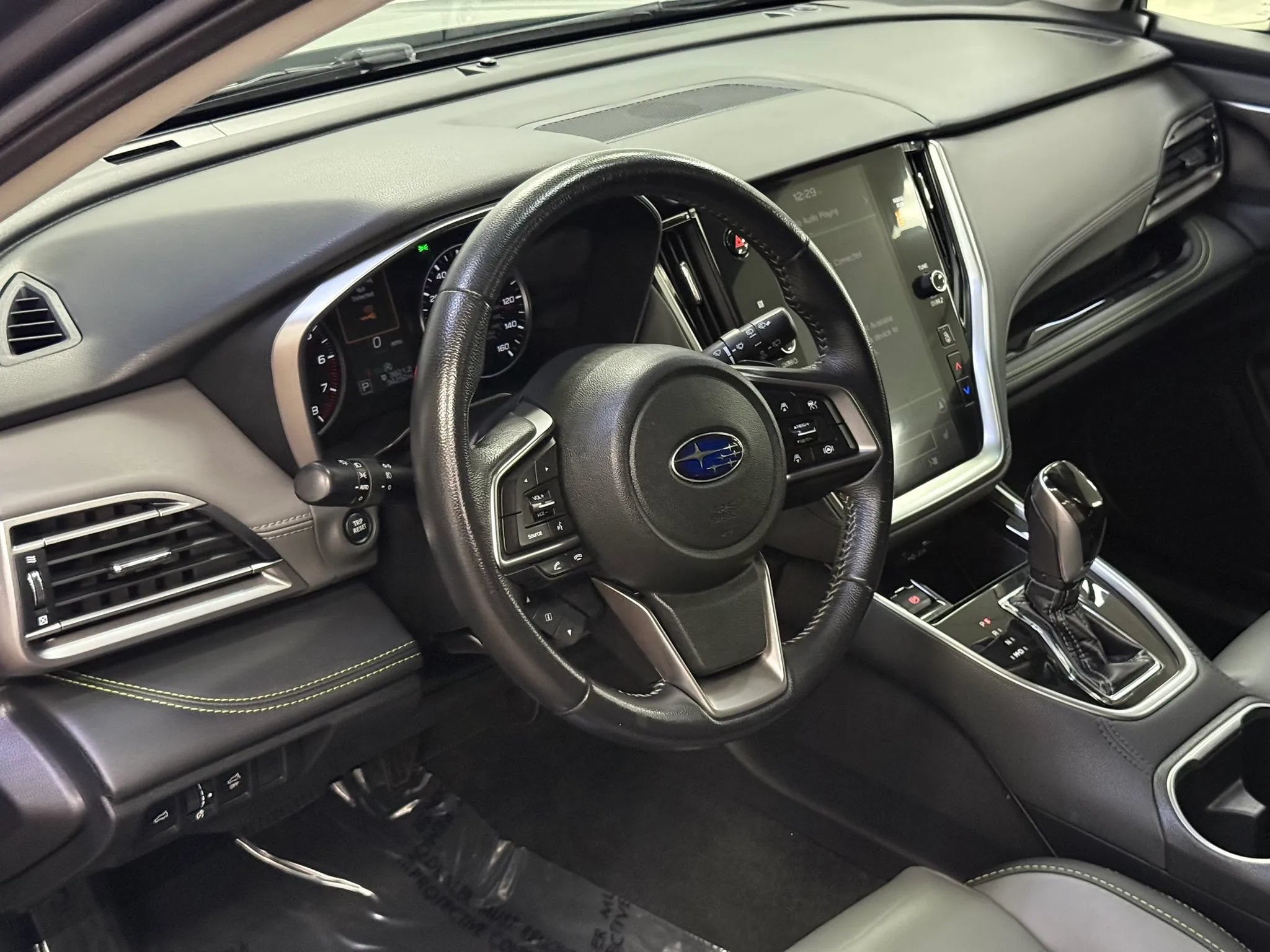 Used 2021 Subaru Outback Onyx Edition XT AWD/4WD image 17