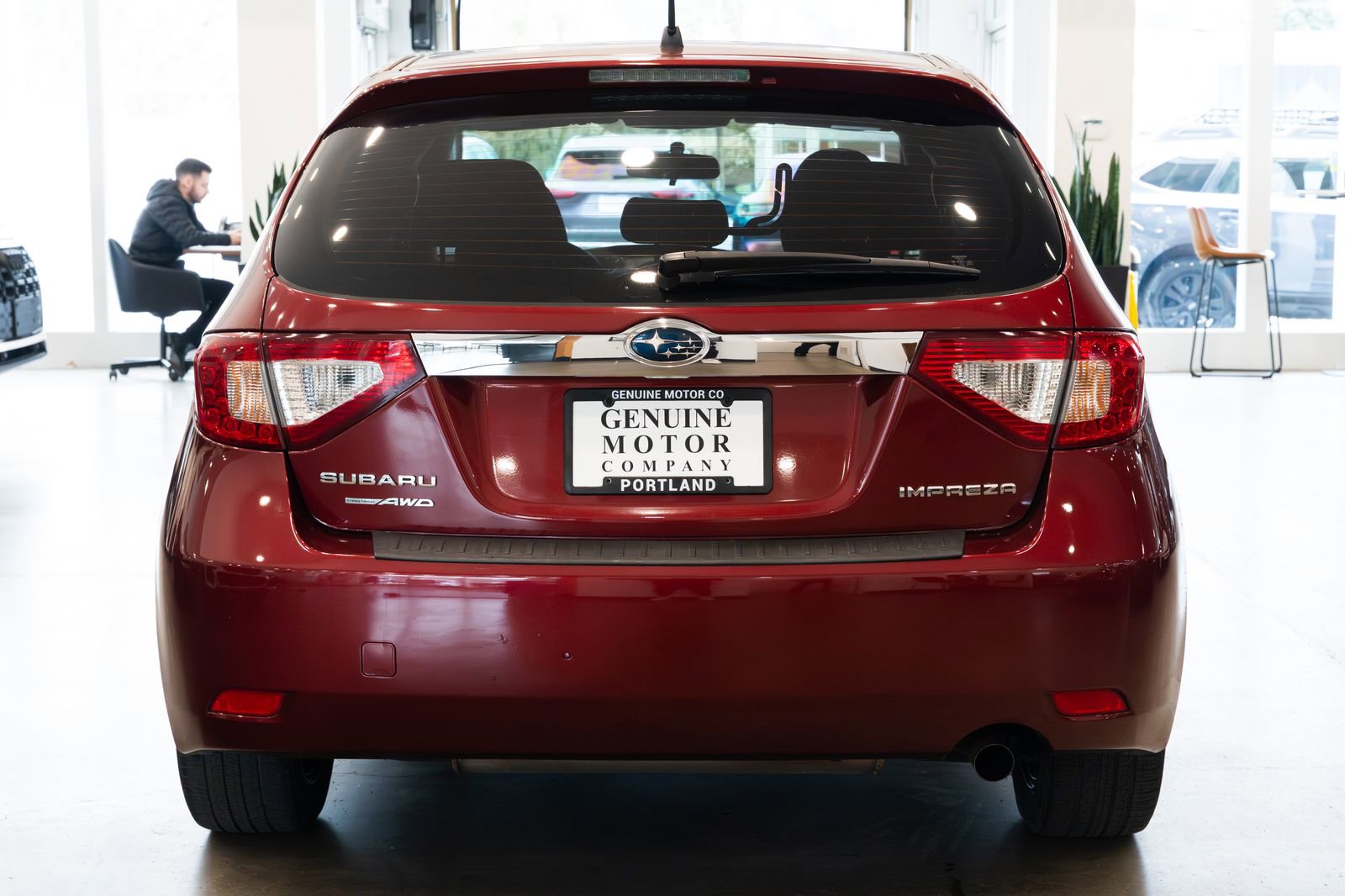 Used 2010 Subaru Impreza 2.5i Premium AWD/4WD image 5