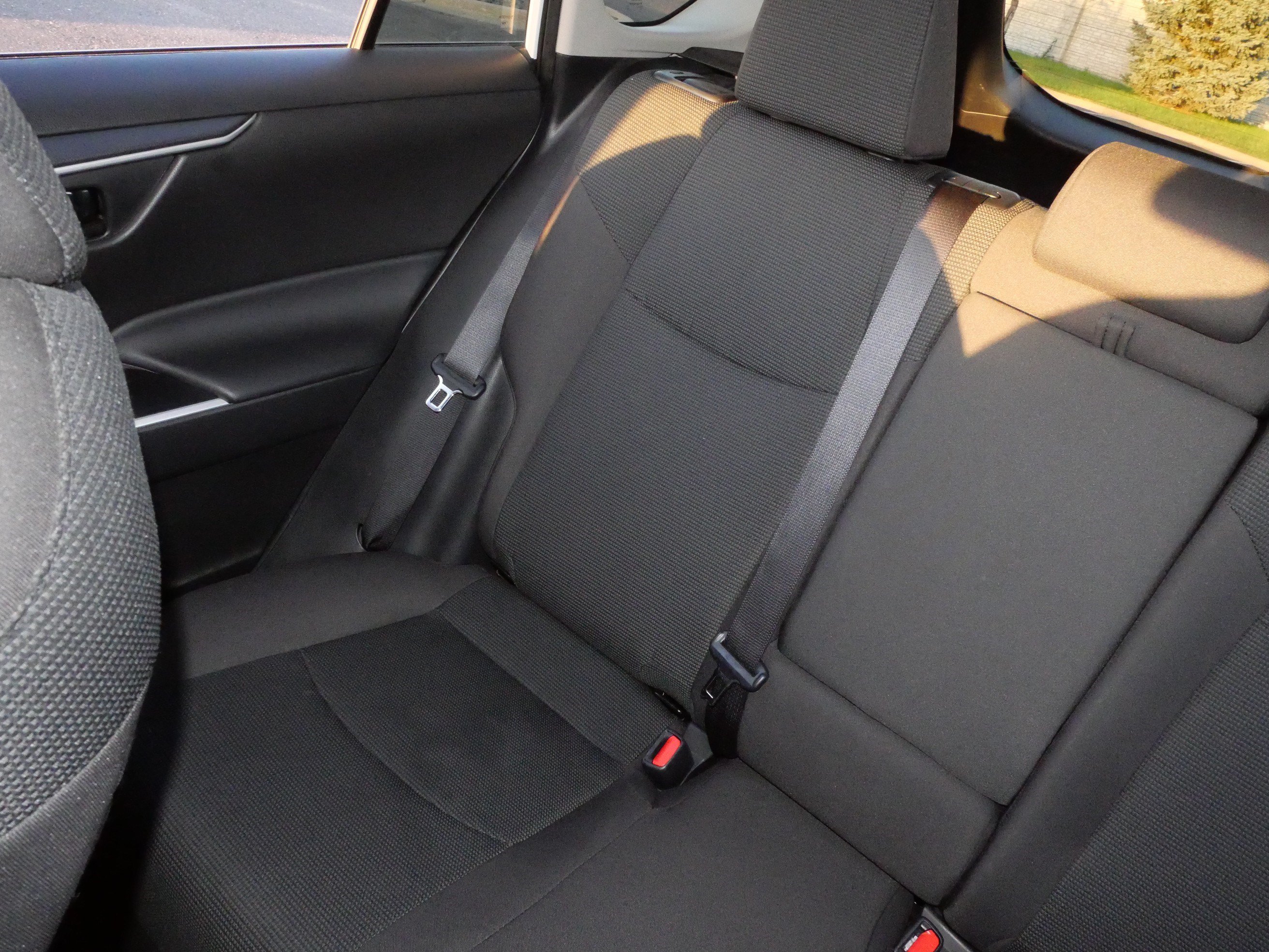 Certified 2025 Toyota RAV4 LE AWD/4WD image 12