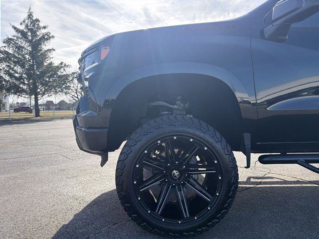Used 2024 Chevrolet Silverado 1500 RST w/ Redline Edition image 18