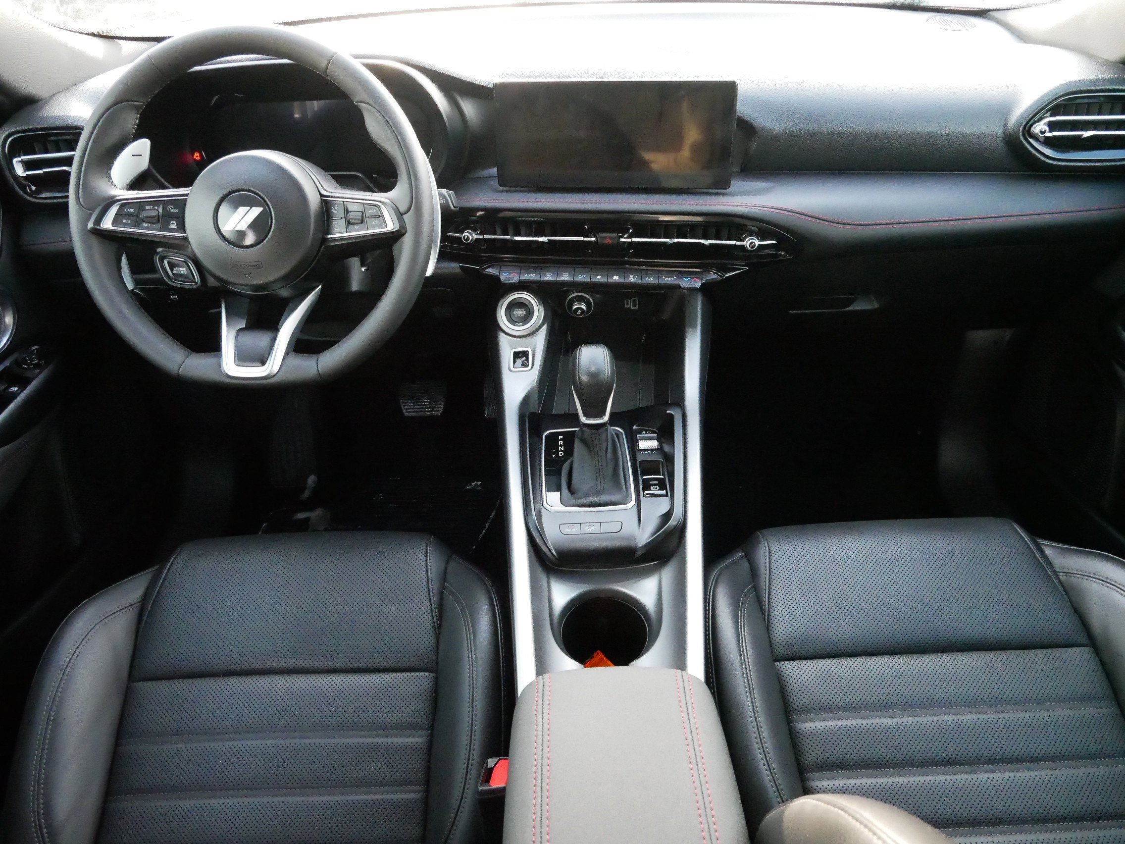 Used 2024 Dodge Hornet R/T Plus w/ R/T Blacktop Package image 10