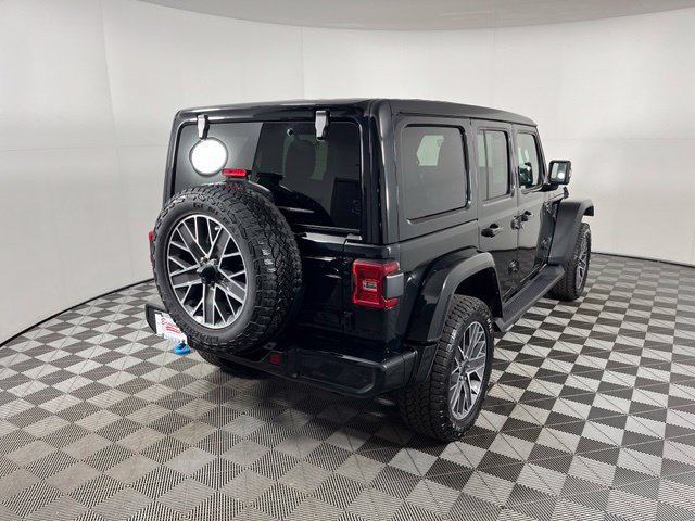 Used 2024 Jeep Wrangler High Altitude AWD/4WD image 7
