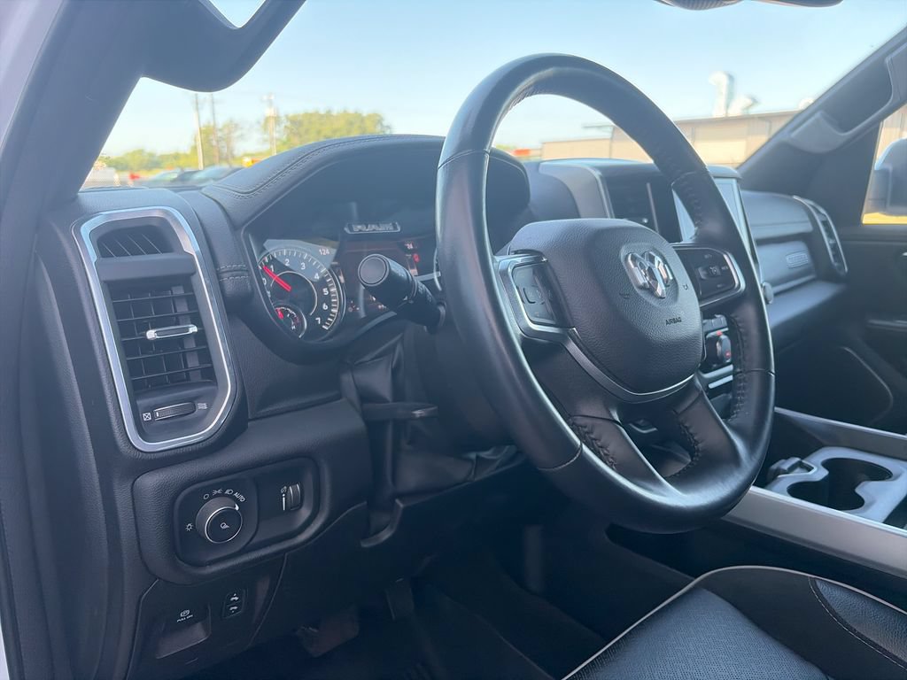 Used 2023 RAM 1500 Laramie AWD/4WD image 10