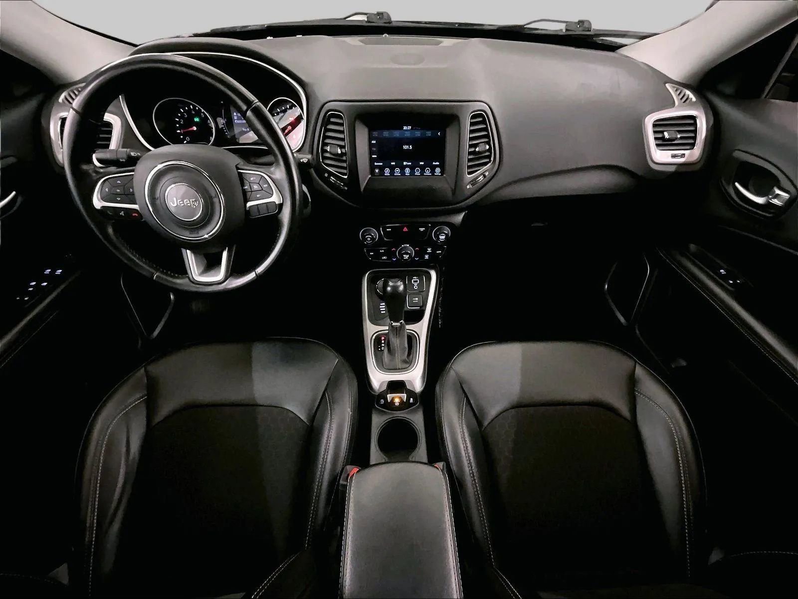 Used 2020 Jeep Compass Latitude image 14