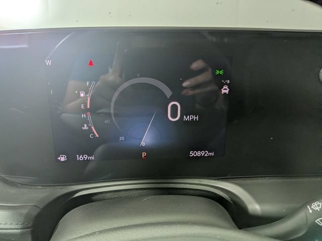 Used 2024 Buick Encore GX Preferred w/ Comfort Package FWD image 5