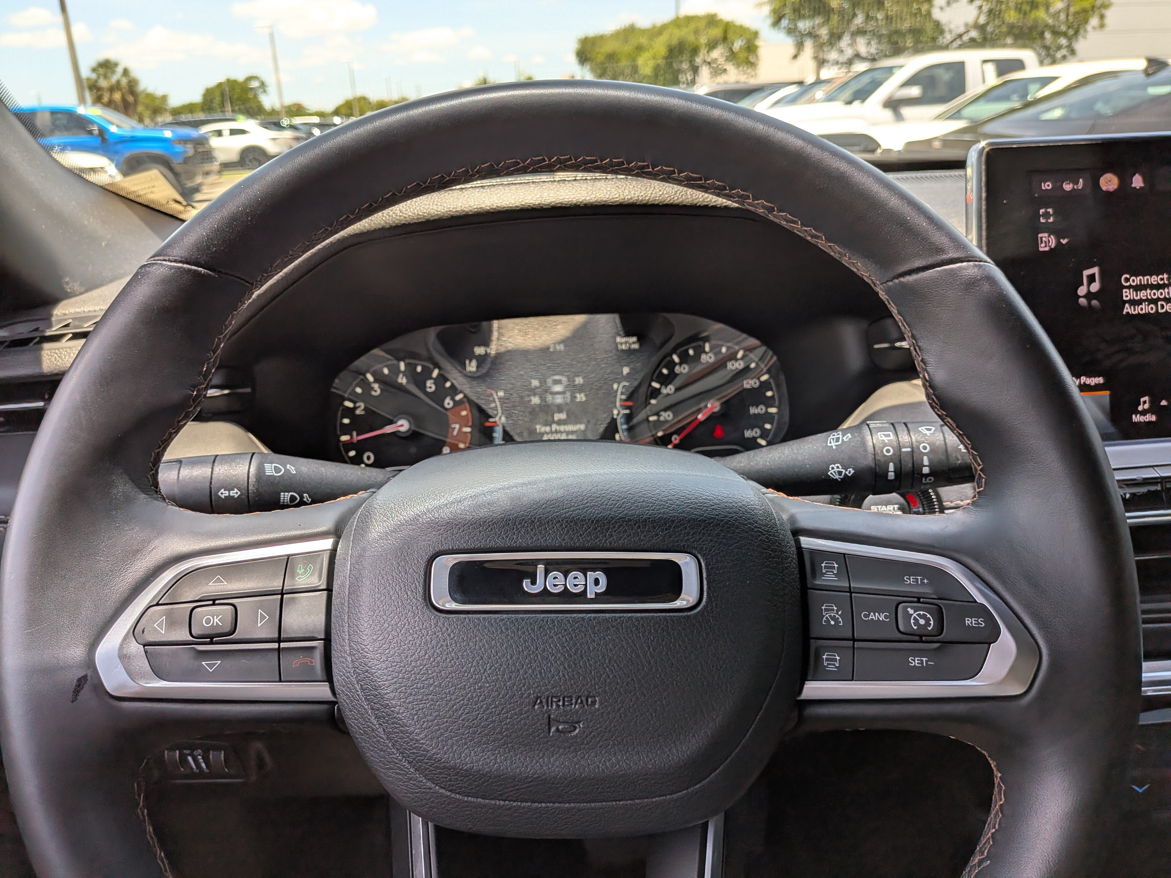 Used 2022 Jeep Compass Limited AWD/4WD image 27