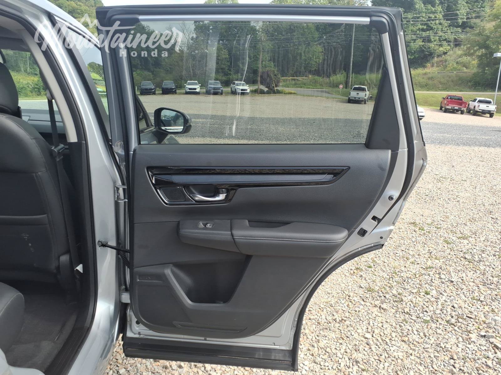 Used 2025 Honda CR-V EX-L image 19