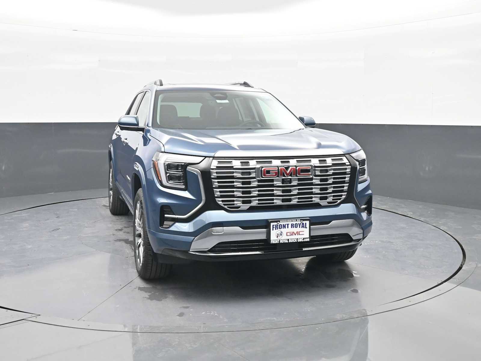 New 2026 GMC Terrain Denali AWD/4WD image 2