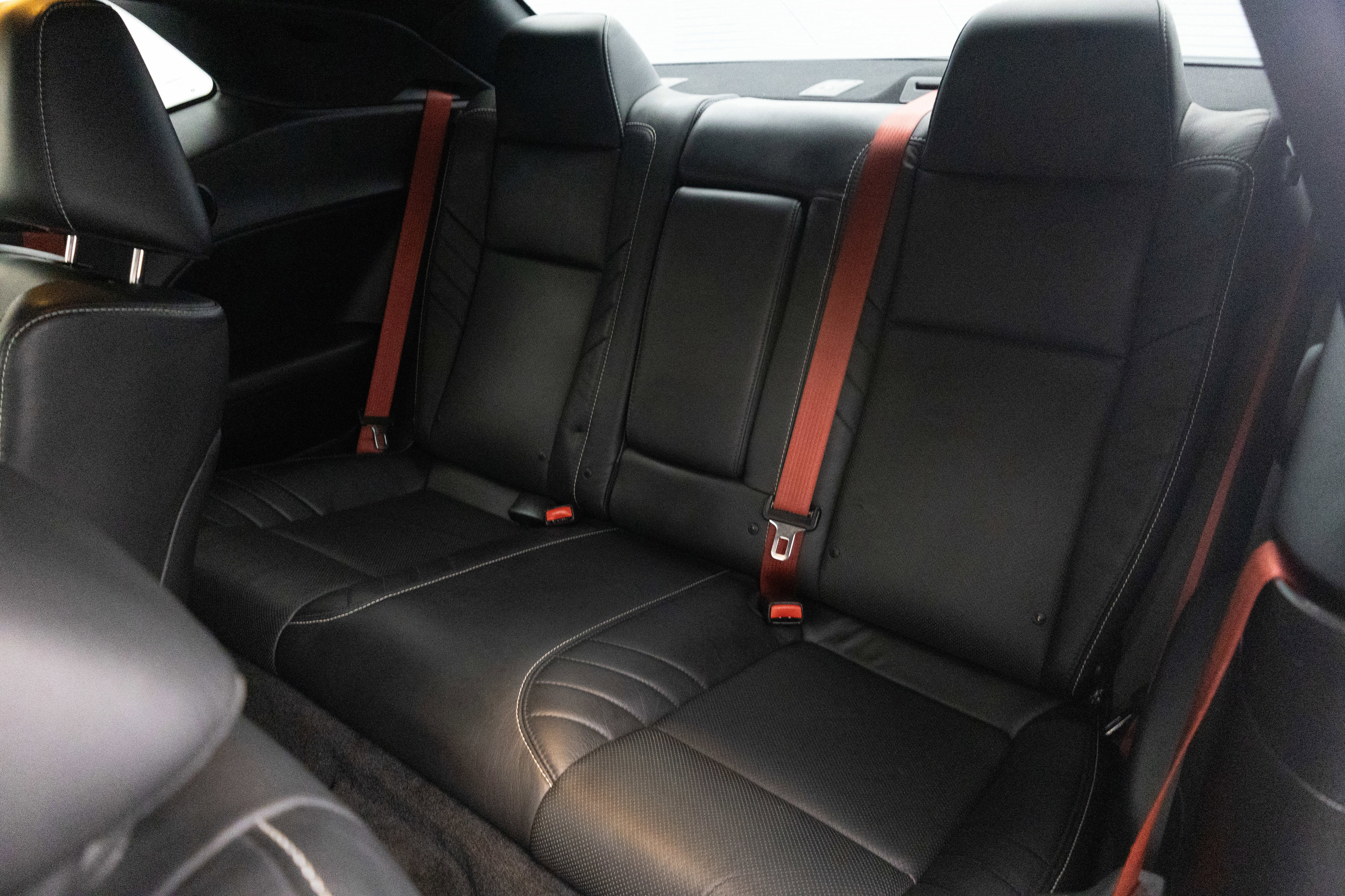 Used 2015 Dodge Challenger SRT Hellcat image 33