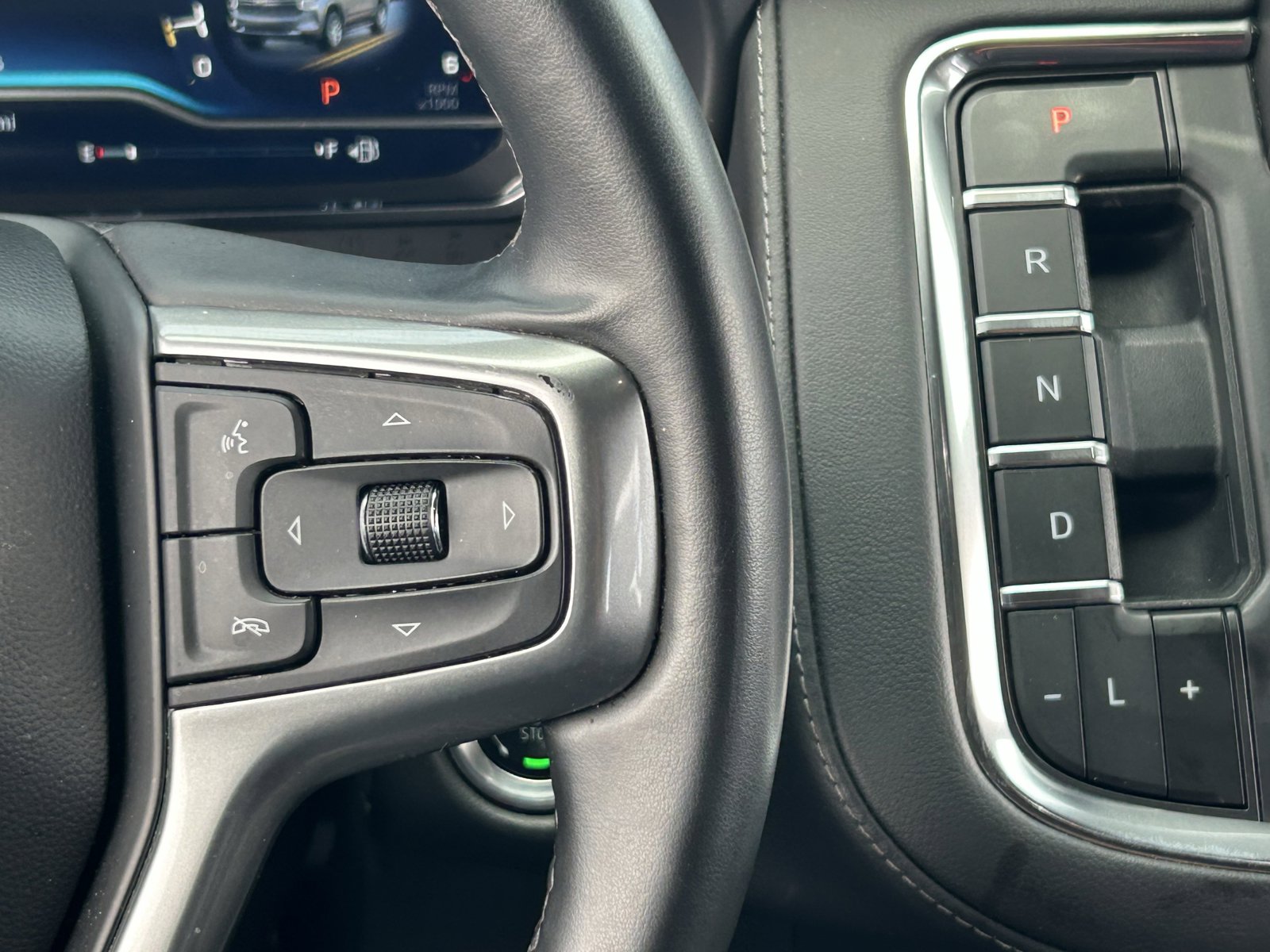 Certified 2024 Chevrolet Tahoe LT RWD image 25
