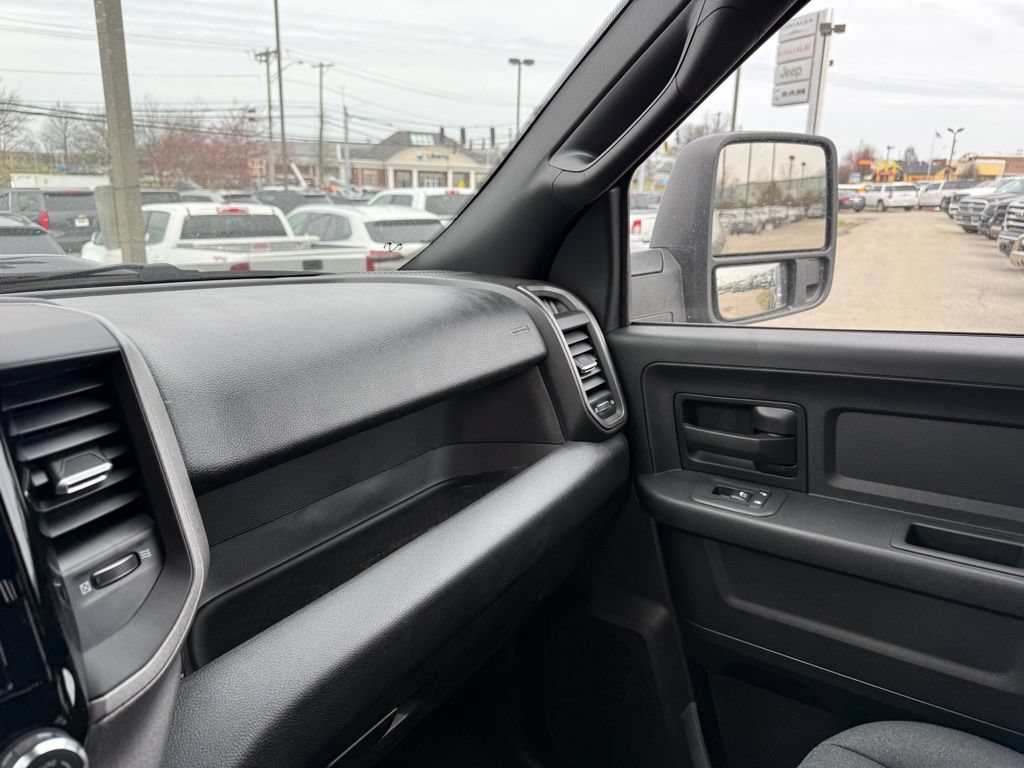 New 2026 RAM 2500 Tradesman AWD/4WD image 23