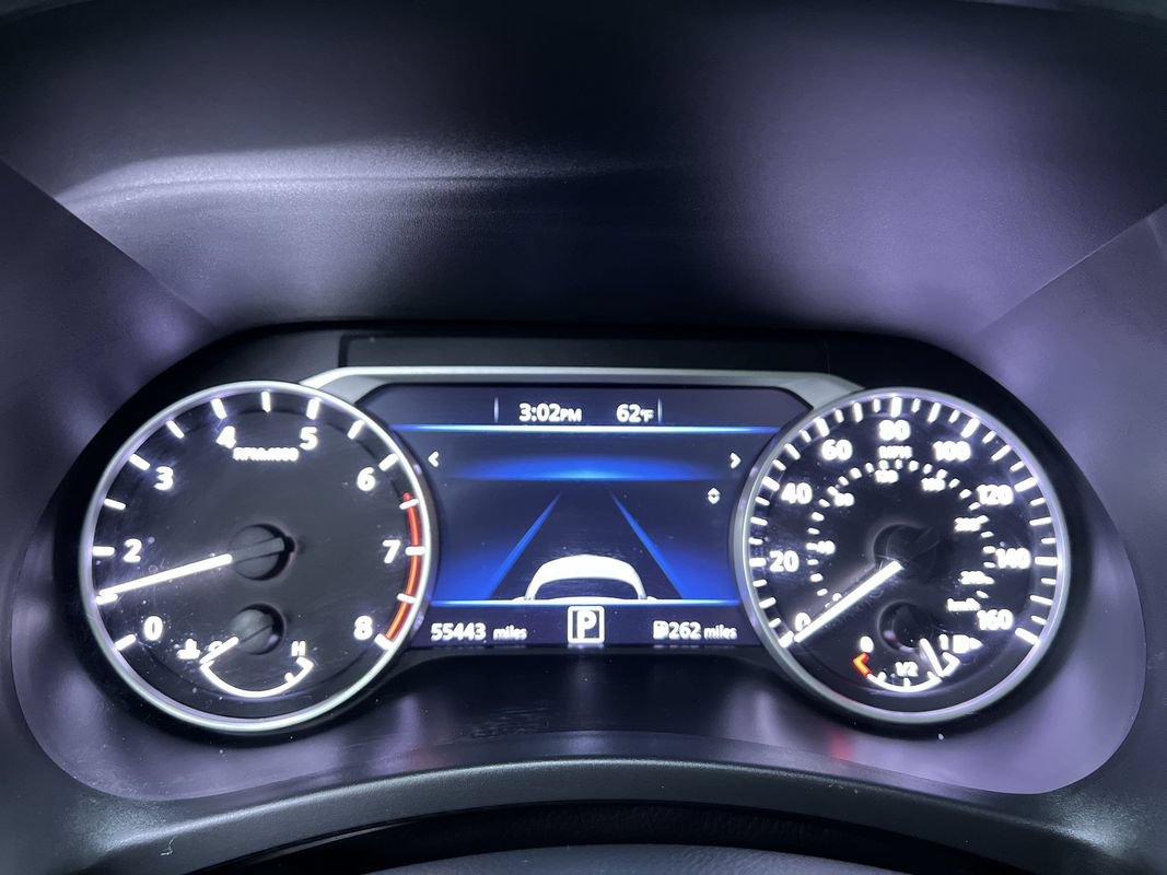 Used 2024 Nissan Sentra SV FWD image 20