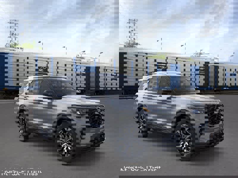New 2026 Ford Explorer ST-Line image 7