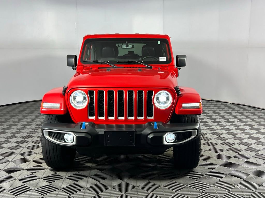 Used 2022 Jeep Wrangler Unlimited Sahara w/ Cold Weather Group image 11