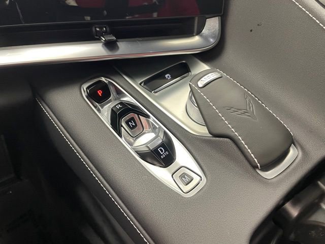 Used 2025 Chevrolet Corvette Stingray Coupe w/ 1LT image 7