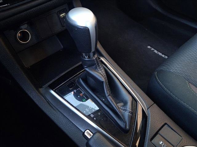 Used 2018 Toyota Corolla LE image 14