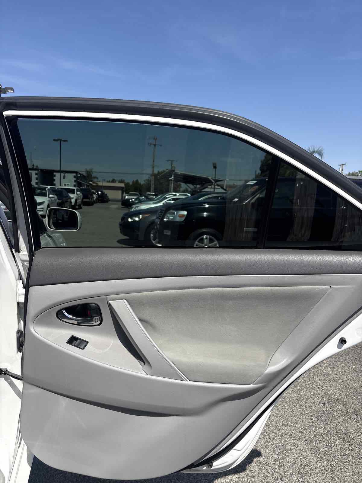 Used 2007 Toyota Camry LE FWD image 11