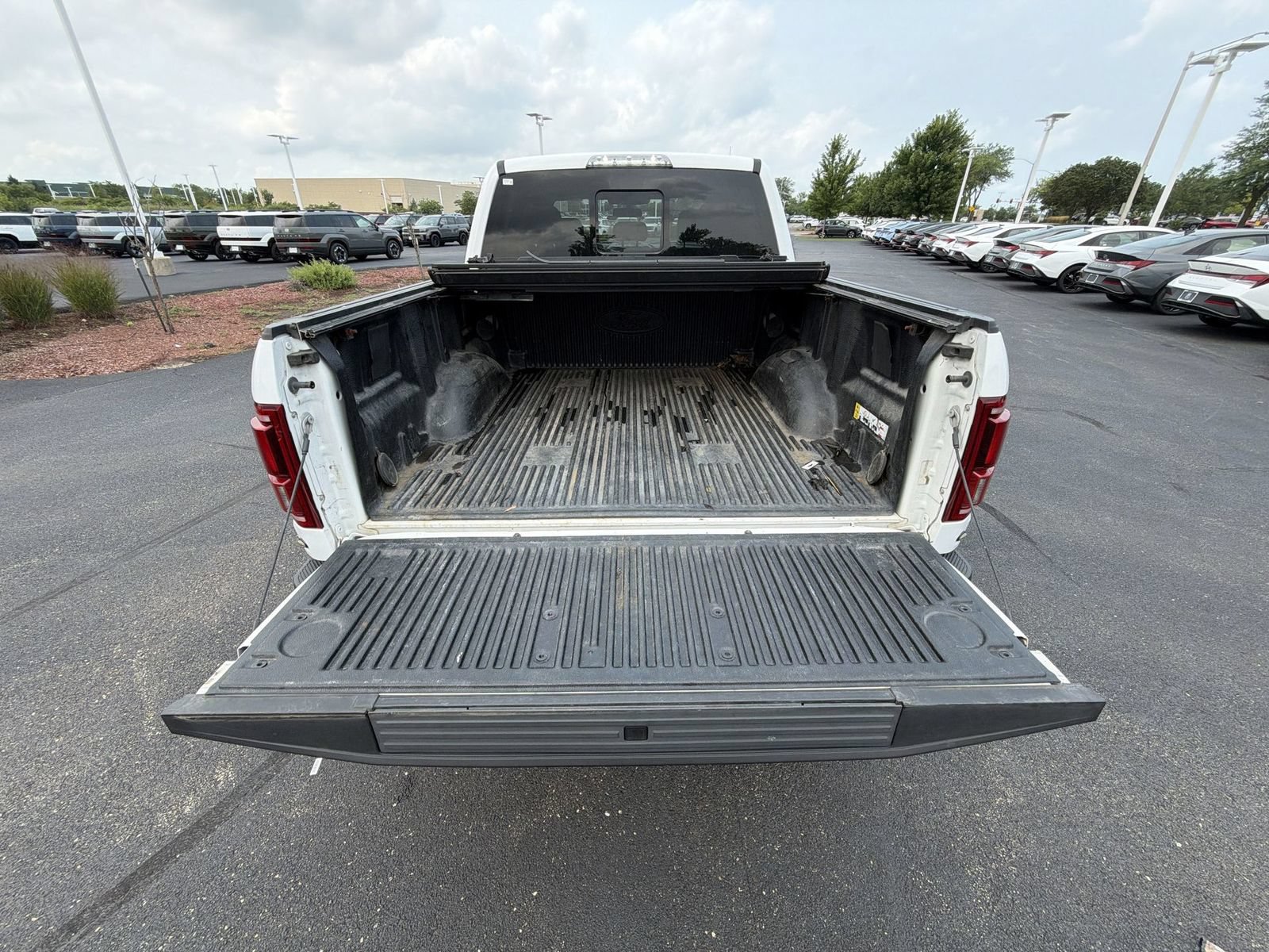 Used 2020 Ford F150 Raptor w/ Equipment Group 802A Luxury AWD/4WD image 26